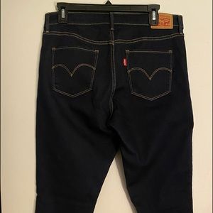 Levi 311 Jeans